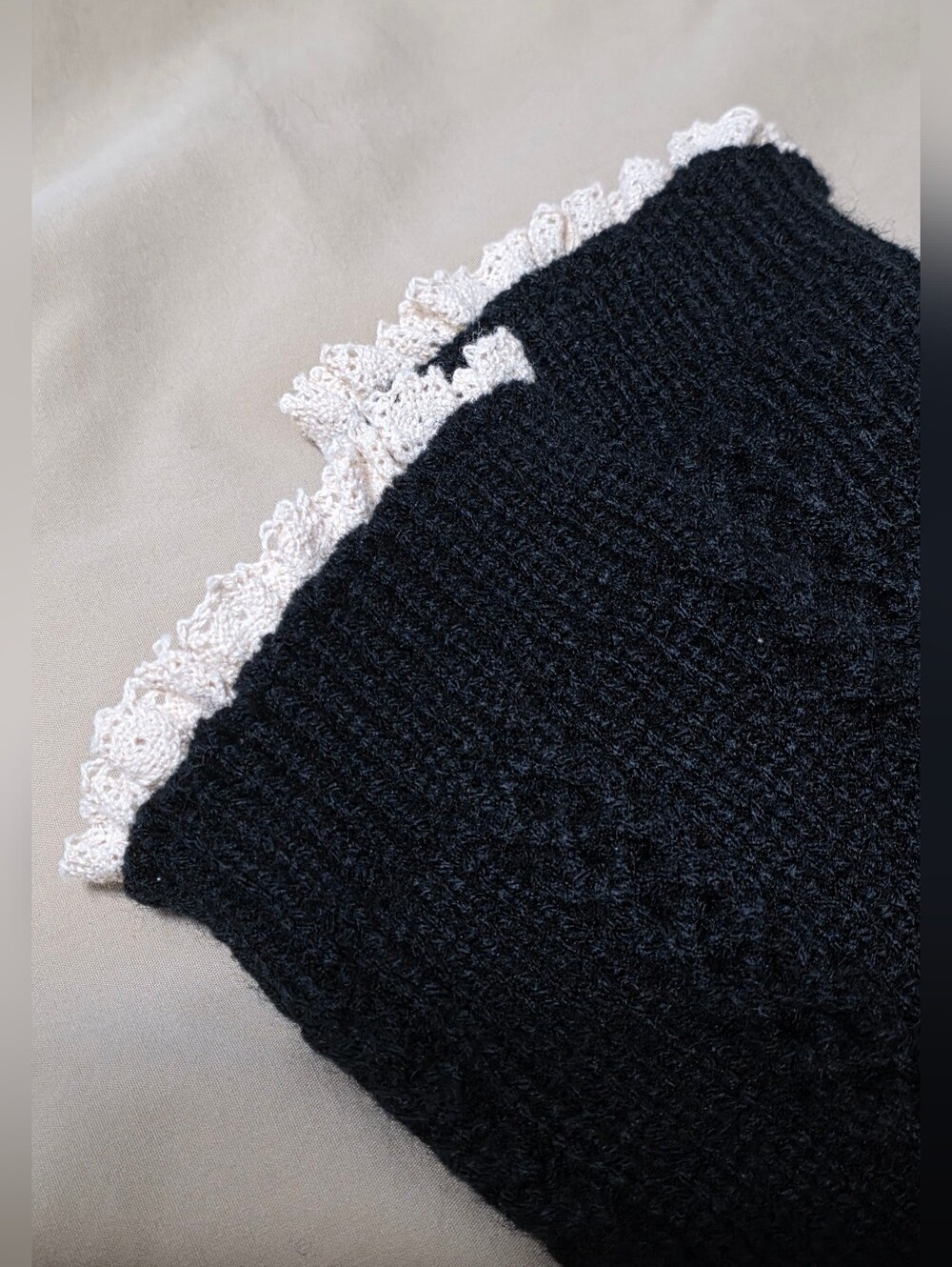 💢5 For$20 Black Knit Boot Socks Arm/Leg Warmers W/Cream Lace Trim Longer Sz OS - Picture 1 of 9